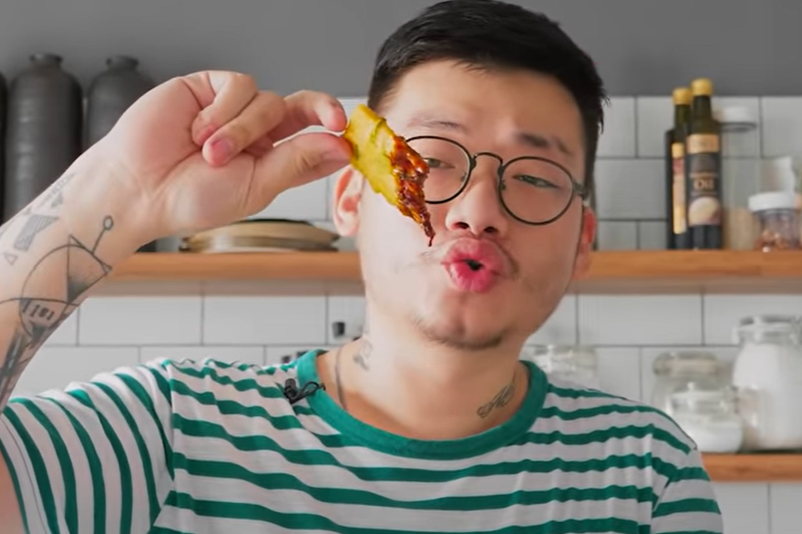 Resep Tempe Mendoan yang Krispi dan Enak dari Chef Willgoz, Cocok jadi Takjil Buka Puasa 3 Resep Tempe Mendoan yang Krispi dan Enak dari Chef Willgoz, Cocok jadi Takjil Buka Puasa