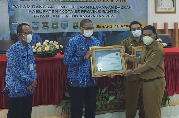 Gelar Rakor, Sekda Banten: Jangan Pernah Ragu Tegakkan Aturan Pengelolaan Keuangan