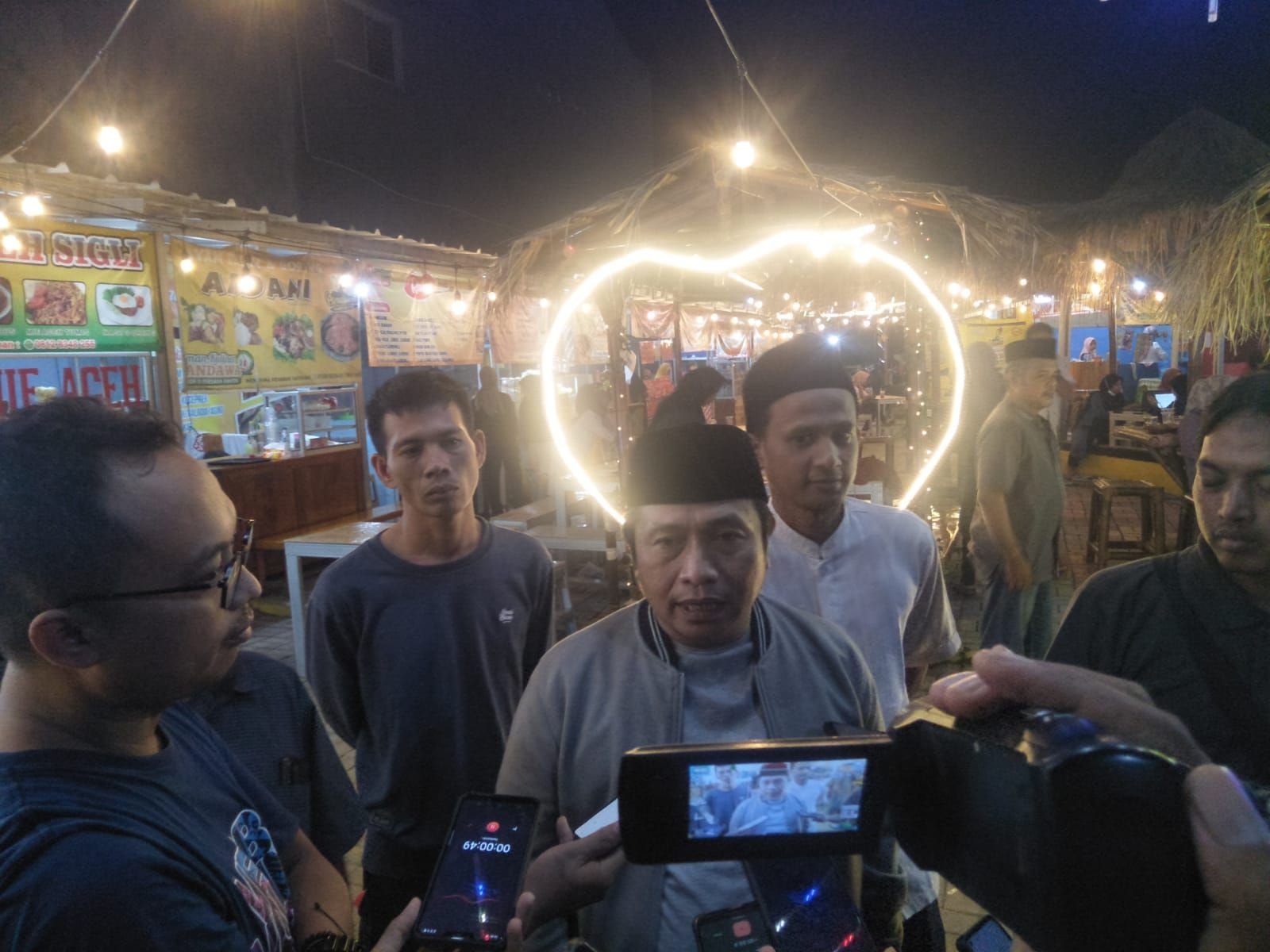 Kunjungi Taman Kuliner Pandawa, Wakil Walikota Serang Subadri Ushuludin: Mudah-mudahan Ada Geliat Ekonomi 1 Kunjungi Taman Kuliner Pandawa, Wakil Walikota Serang Subadri Ushuludin: Mudah-mudahan Ada Geliat Ekonomi