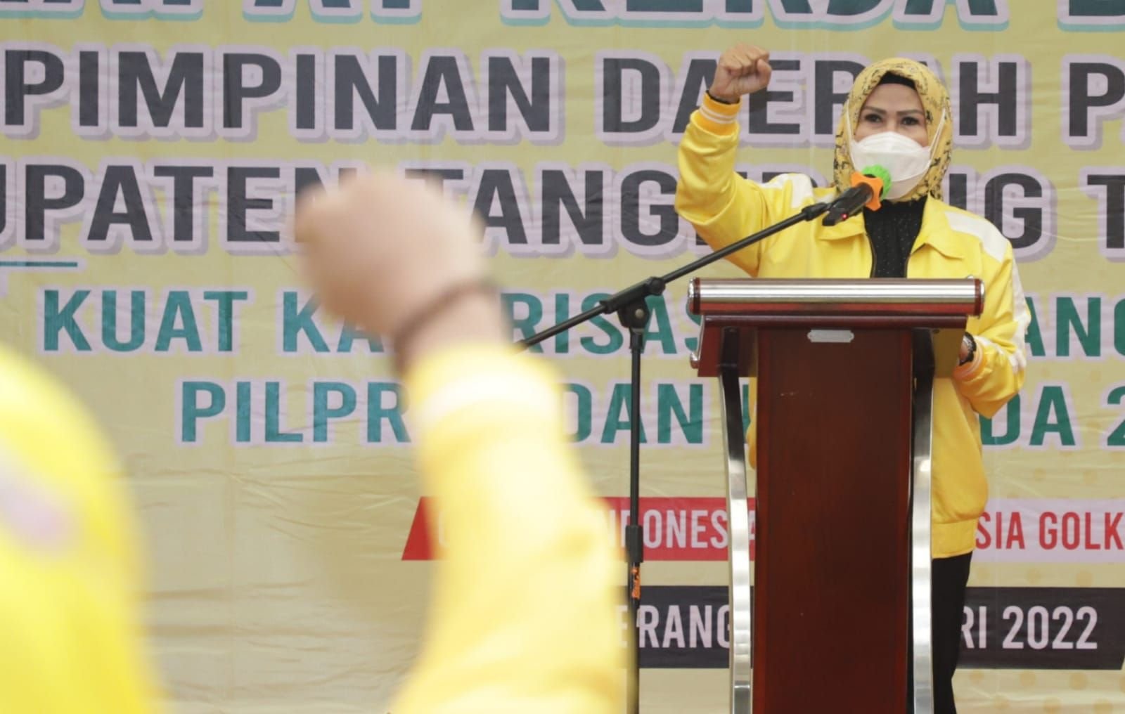 Koalisi dengan PAN dan PPP, Golkar Banten Bahagia