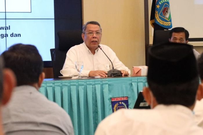 Bahas Draf Perwal RT dan RW, Pemkot Tangsel Bakal N̤aikan Insentif 6 Bahas Draf Perwal RT dan RW, Pemkot Tangsel Bakal N̤aikan Insentif