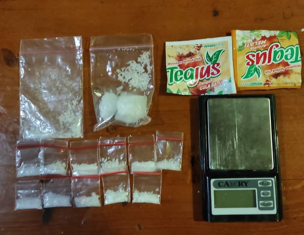 Polisi Bongkar Peredaran Narkoba di Kemasan Minuman Serbuk