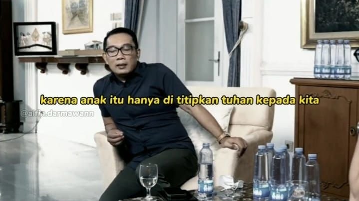 Ditanya Pilih Istri atau Anak Oleh Denny Sumargo, Jawaban Ridwan Kamil Ini Jadi Sorotan Warganet 1 Ditanya Pilih Istri atau Anak Oleh Denny Sumargo, Jawaban Ridwan Kamil Ini Jadi Sorotan Warganet