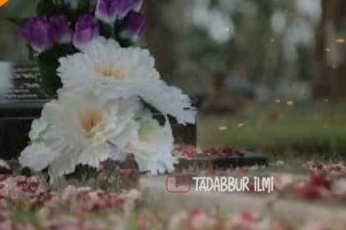 Benarkah Menanam Pohon di Kuburan Bisa Ringankan Azab Kubur? Begini Dalilnya 1 Benarkah Menanam Pohon di Kuburan Bisa Ringankan Azab Kubur? Begini Dalilnya