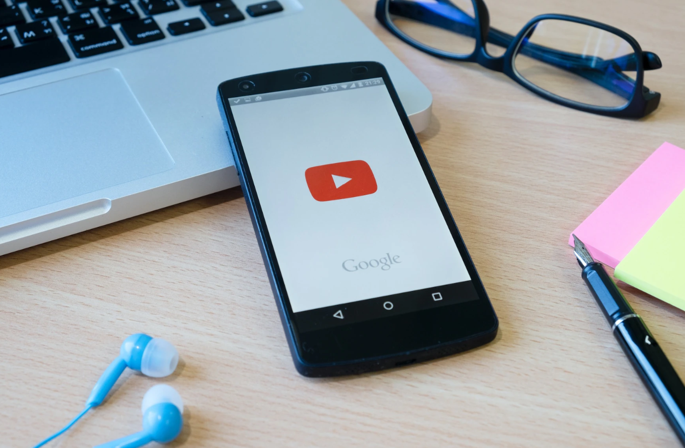 Mudah! Begini Cara Menggunakan Audio di YouTube Tanpa Kena Copyright 1 Mudah! Begini Cara Menggunakan Audio di YouTube Tanpa Kena Copyright