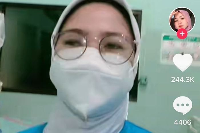 Awal Mula Viralnya Perawat Yang Pasang Kateter Urin Kepada Pasien Laki-Laki 1 HEBOH! Mahasiswi Keperawatan Unisa Yogyakarta Ini Curhat Pasang Kateter Pasien Pria Ganteng, Begini Katanya...