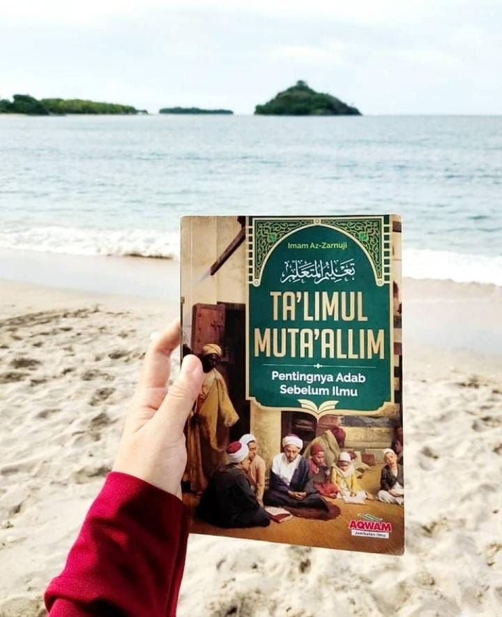 7 Sumber Ilmu Jadi Berkah, Salah Satunya Takzim Terhadap Ilmu dan Ahli Ilmu 1 7 Sumber Ilmu Jadi Berkah, Salah Satunya Takzim Terhadap Ilmu dan Ahli Ilmu