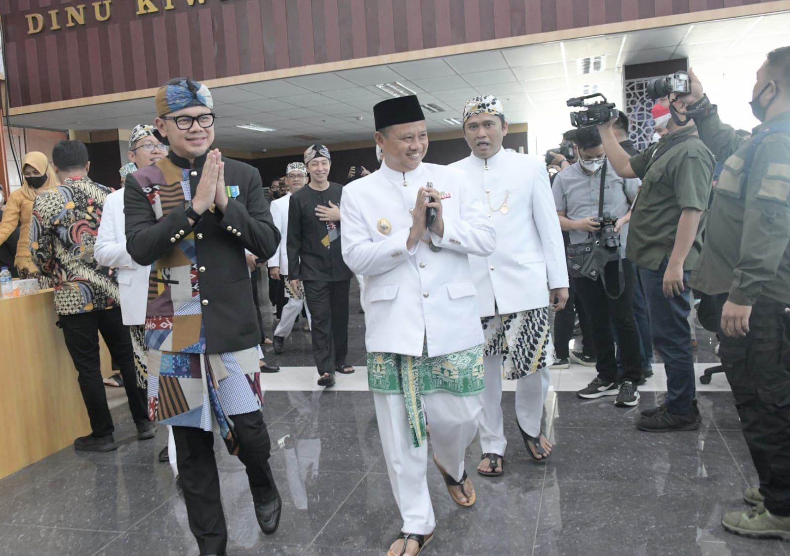 Hadiri HUT ke 540 Kota Bogor, Uu Ruzhanul Minta Pembangunan Dibarengi Keimanan dan Ketakwaan 1 Hadiri HUT ke 540 Kota Bogor, Uu Ruzhanul Minta Pembangunan Dibarengi Keimanan dan Ketakwaan