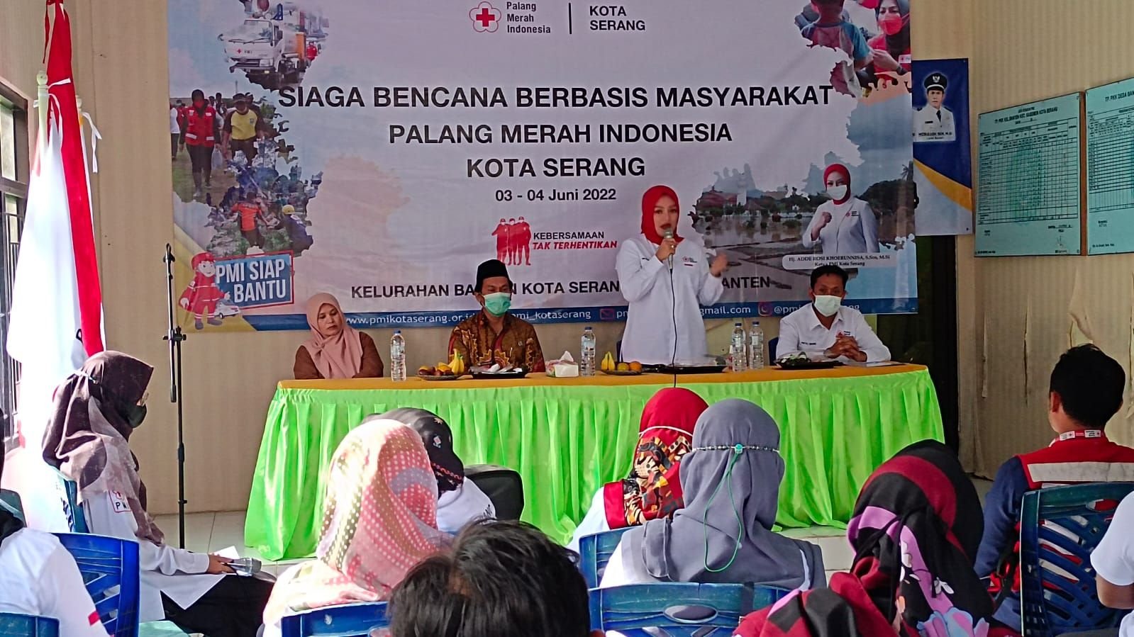 Pernah Hadapi Banjir Dahsyat, Ketua RT RW Kota Serang Diberi Pelatihan Siaga Bencana oleh PMI 1 Pernah Hadapi Banjir Dahsyat, Ketua RT RW Kota Serang Diberi Pelatihan Siaga Bencana oleh PMI