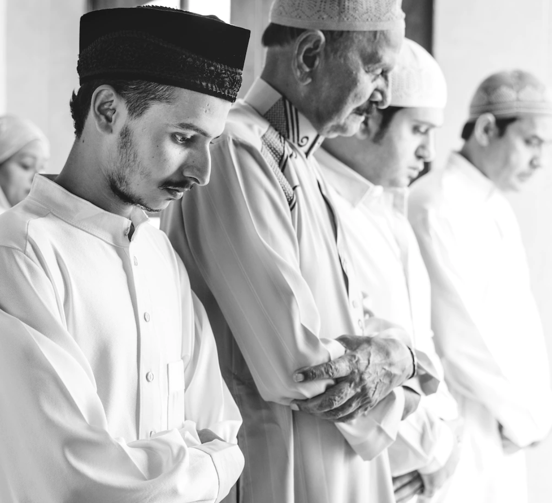 Rukun dan Bacaan Niat Shalat Ghaib, Lengkap dengan Latin dan Artinya 1 Rukun dan Bacaan Niat Shalat Ghaib, Lengkap dengan Latin dan Artinya