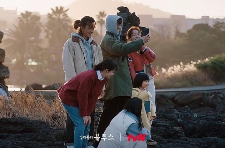 Drama Korea Our Blues Episode 17 Sub Indo: Spoiler, Link Nonton dan Jam Tayang Hari Ini