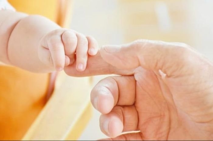 Kumpulan Ide Nama Bayi Laki-laki Bermakna Pelindung hingga Pandai Membaca Alquran 2 Kumpulan Ide Nama Bayi Perempuan Islami yang Lahir di Bulan Juni Beserta Artinya