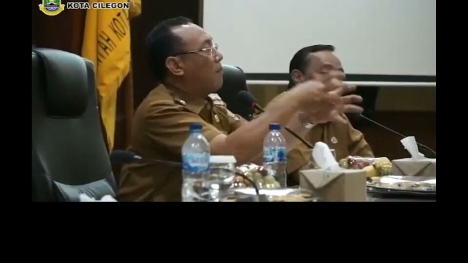 Tak Becus Eksekusi Program Pro Rakyat, Helldy Marahi Sekda Hingga Kepala OPD