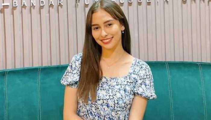 Profil dan Biodata Anna Jobling, Tokoh Utama Melur Untuk Firdaus, Lengkap dengan Agama dan Akun Instagram 8 Profil dan Biodata Anna Jobling, Tokoh Utama Melur Untuk Firdaus, Lengkap dengan Agama dan Akun Instagram