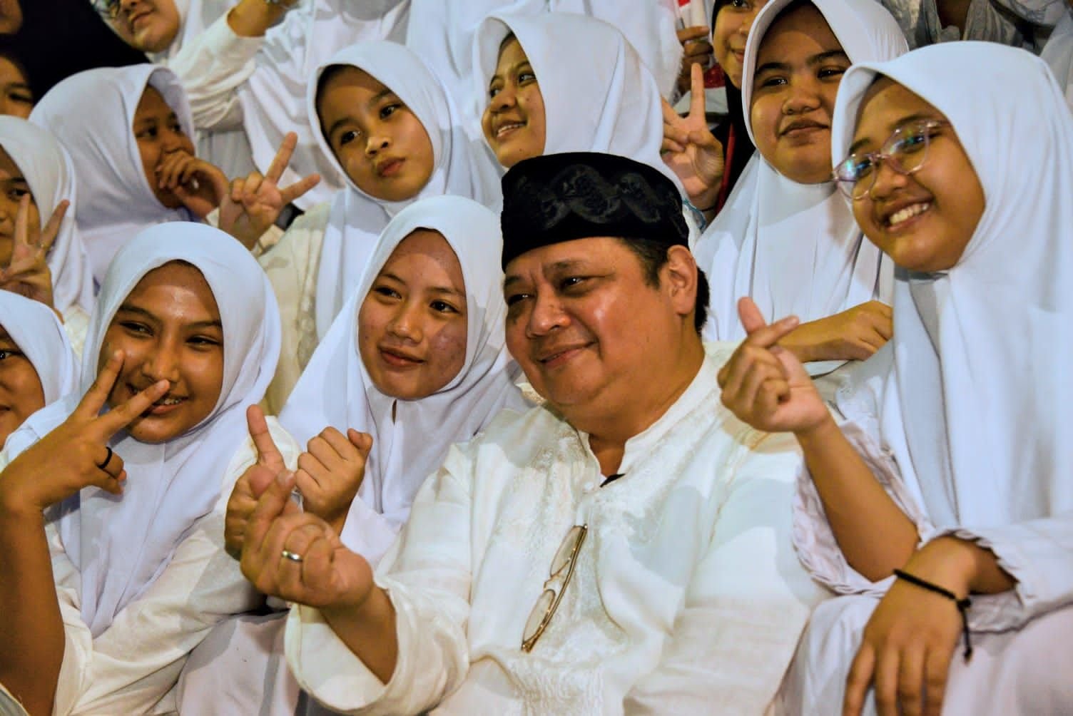 Menko Airlangga : Program Santripreneur Bisa di Manfaatkan Santri untuk Jadi Wirausahawan Tangguh