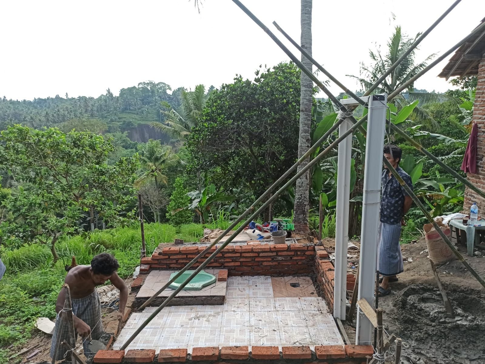 Dibangunkan Toilet, Puluhan Keluarga di Kelurahan Bagendung Cilegon Tak Lagi Dolbon