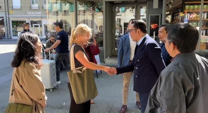 Temukan Eril, Geraldine Beldi Dijanjikan Ridwan Kamil Hal Ini Jika ke Indonesia.. 1 Temukan Eril, Geraldine Beldi Dijanjikan Ridwan Kamil Hal Ini Jika ke Indonesia..