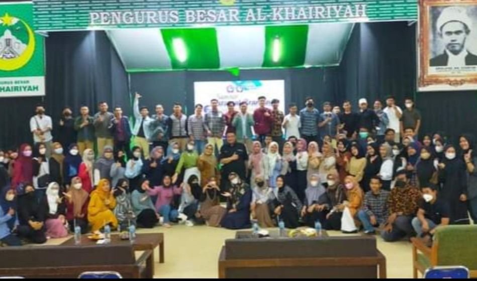 FEB Unival Gelar Seminar Personal Branding dan Public Speaking