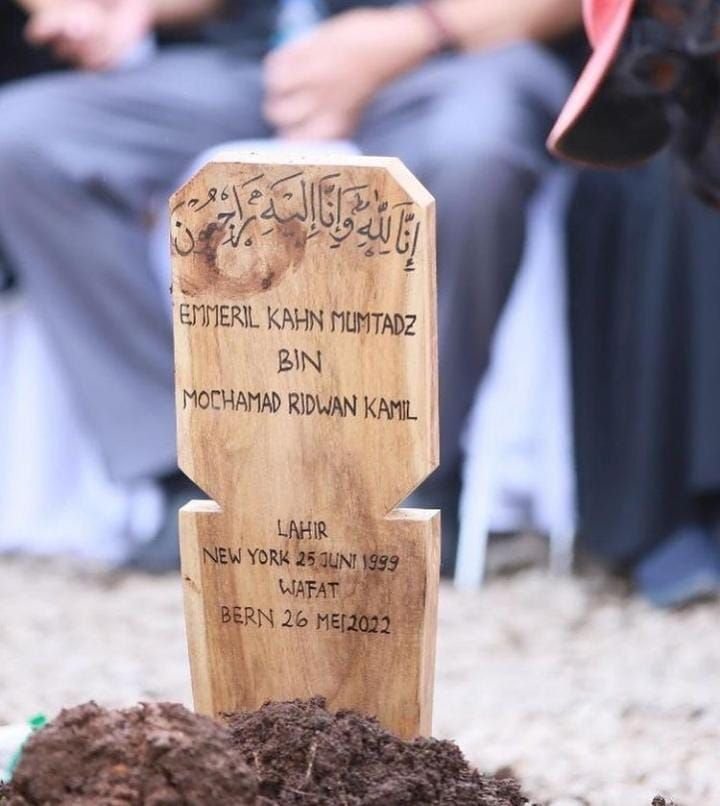 Jenazah Eril Telah Dimakamkan, Nabila Ishma: Aku Akan Kuat dan Ikhlas