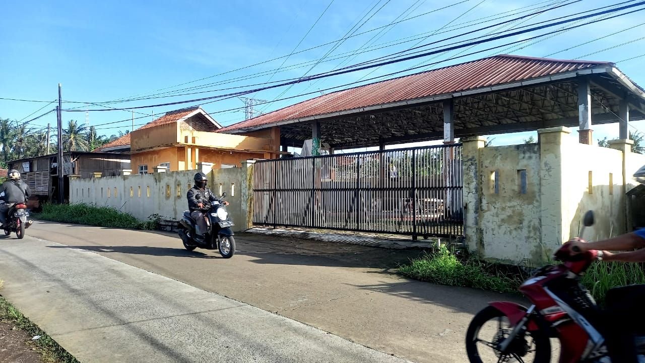 Kejari Cilegon Gilir Pejabat DLH dan Pihak Swasta dalam Kasus Depo Sampah Purwakarta 8 Kejari Cilegon Gilir Pejabat DLH dan Pihak Swasta dalam Kasus Depo Sampah Purwakarta