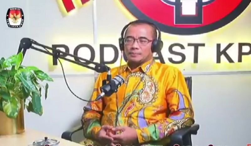 Ketua KPU RI Ingatkan Komisioner KPU untuk Terus Berlatih Senyum