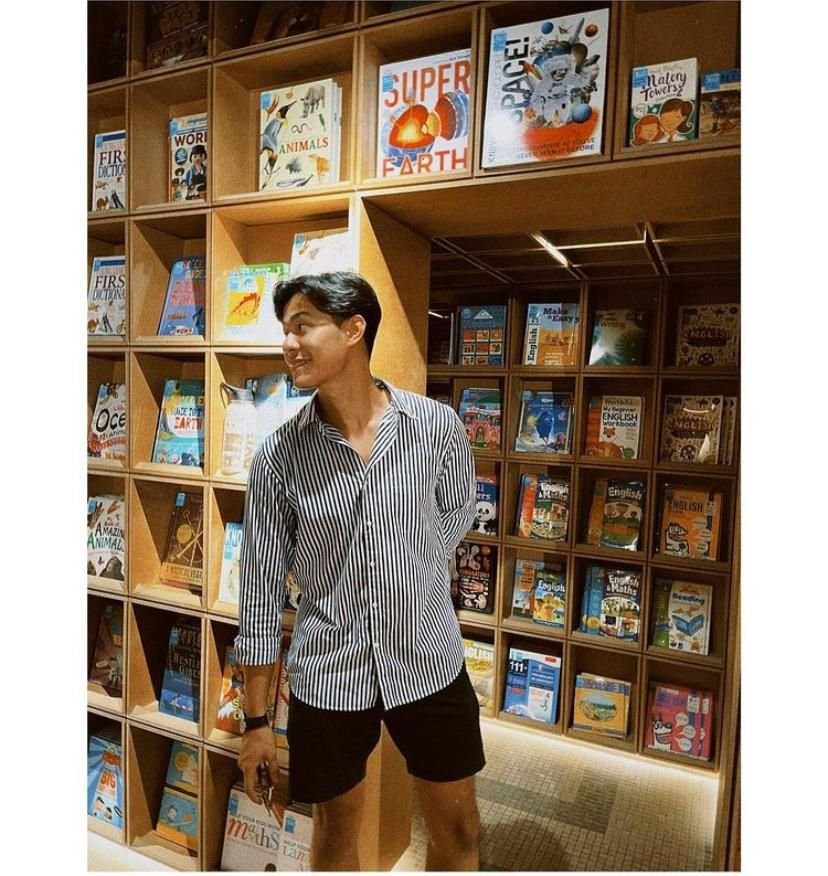 Intip Tips OOTD ala Meerqeen Pemain Melur untuk Firdaus, Kece dan Gampang Diikuti 4 Intip Tips OOTD ala Meerqeen Pemain Melur untuk Firdaus, Kece dan Gampang Diikuti