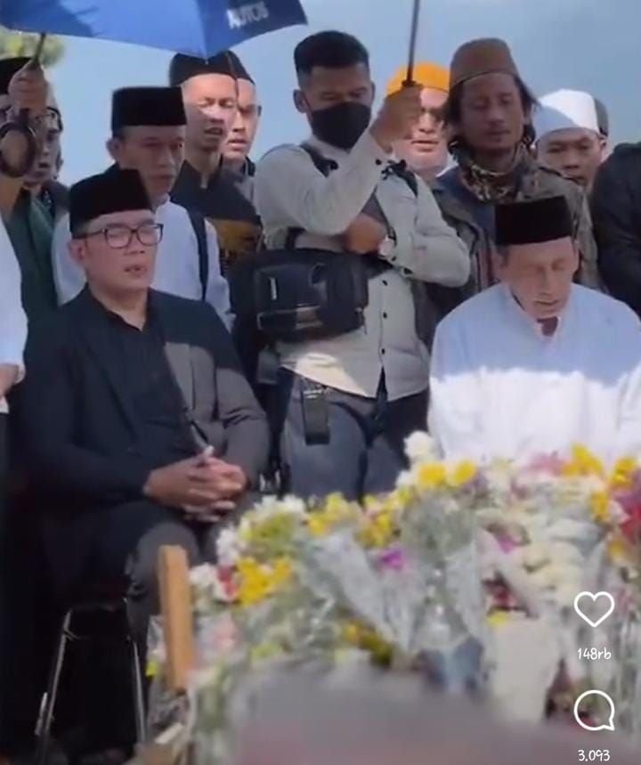 Setelah 7 Hari Eril Dimakamkan, Ridwan Kamil Resmi Tutup Rangkaian Doa Bersama dan Takziah Publik