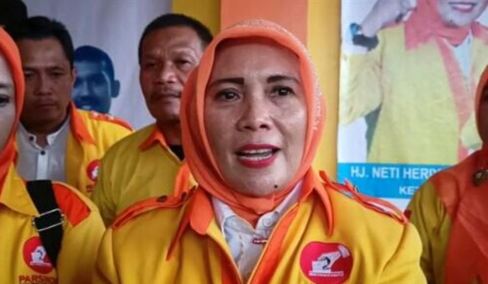 Mantan Politikus Golkar Pimpin Parsindo Kota Cilegon, Pasang Target Tinggi Jika Lolos Verifikasi Parpol 2 Mantan Politikus Golkar Pimpin Parsindo Kota Cilegon, Pasang Target Tinggi Jika Lolos Verifikasi Parpol