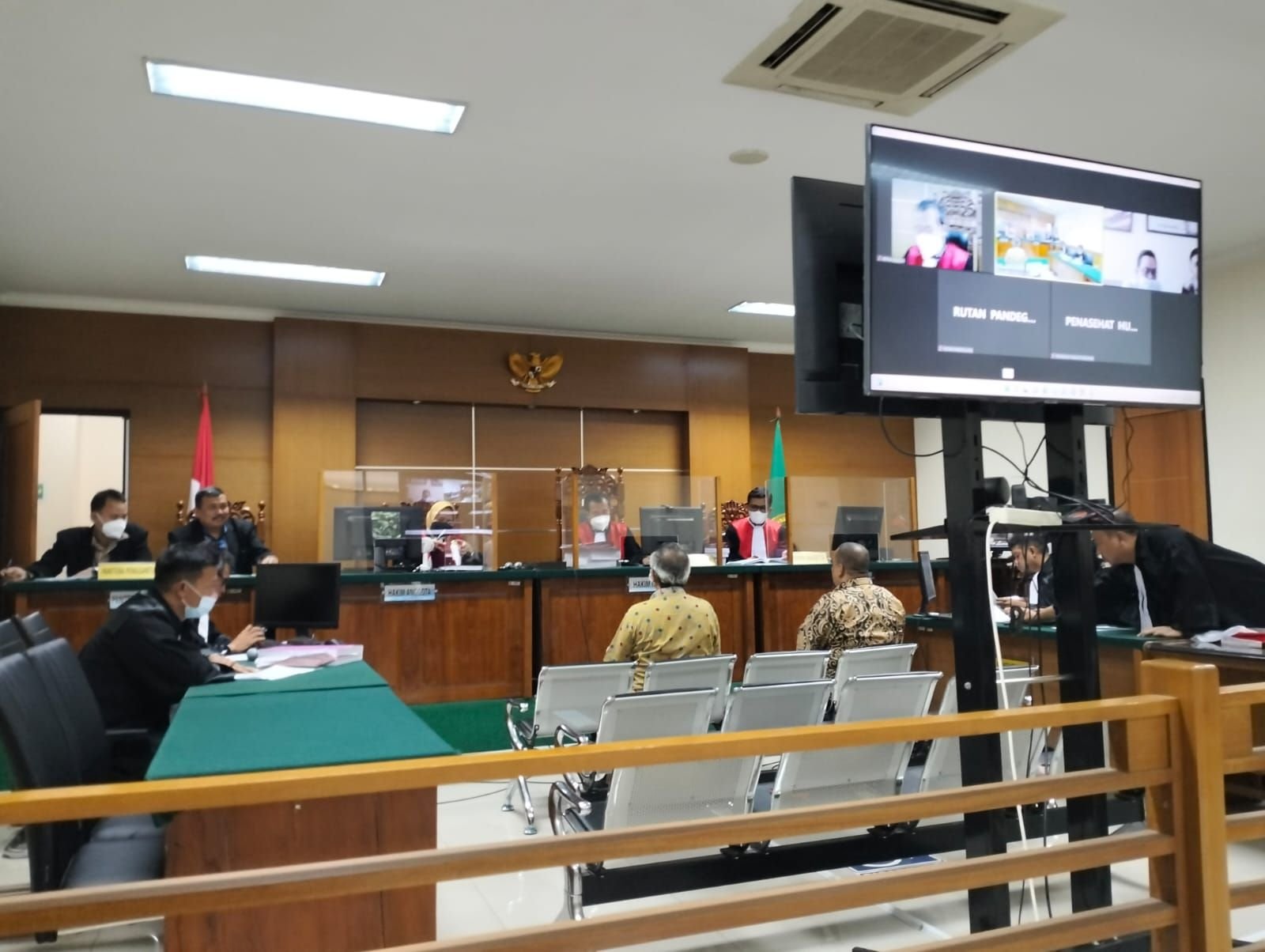 Sidang Kasus Pengadaan Komputer UNBK, Saksi Meringankan Sebut Komputer Hingga Kini Masih Layak 1 Sidang Kasus Pengadaan Komputer UNBK, Saksi Meringankan Sebut Komputer Hingga Kini Masih Layak