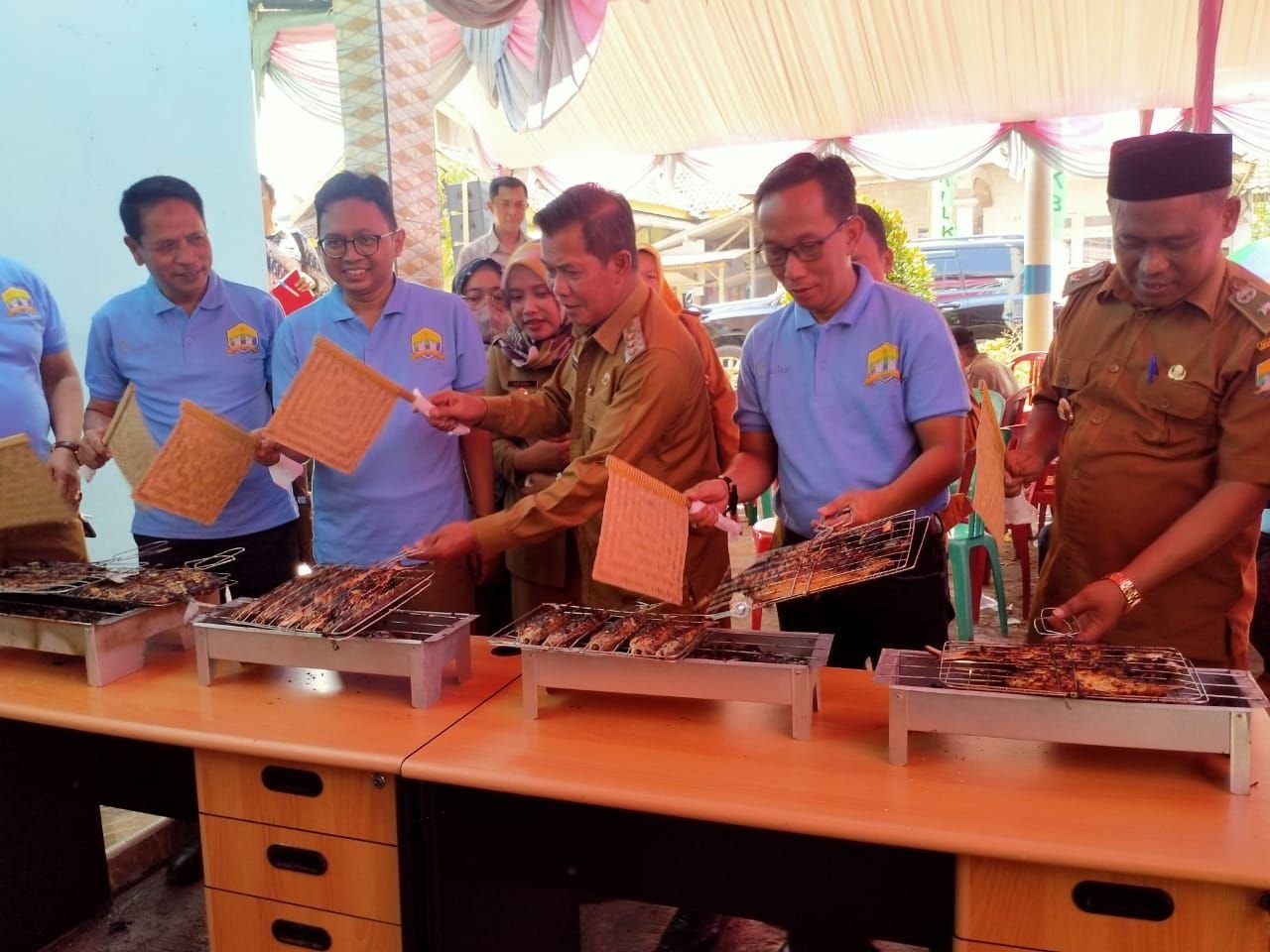 Cegah Stunting dan Gizi Buruk, Walikota Syafrudin Ajak Warga Gemar Makan Ikan 1 Cegah Stunting dan Gizi Buruk, Walikota Syafrudin Ajak Warga Gemar Makan Ikan