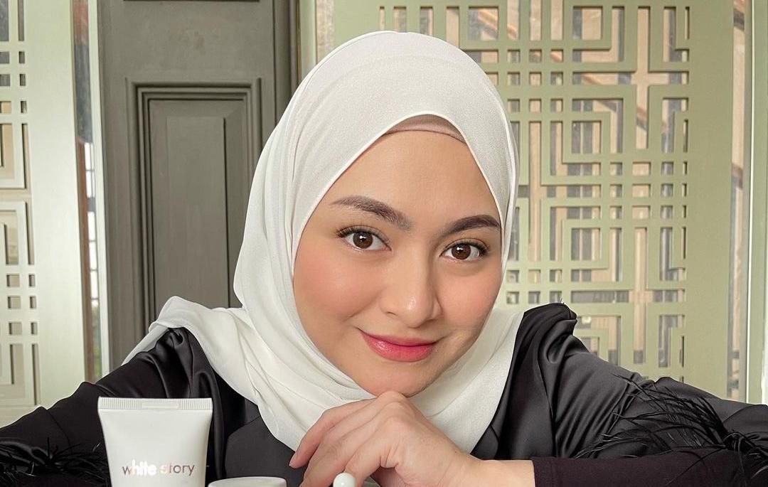 Biodata Lengkap Nathalie Holscher Yang Gugat Cerai Sule Dari Karir Hingga Instagram