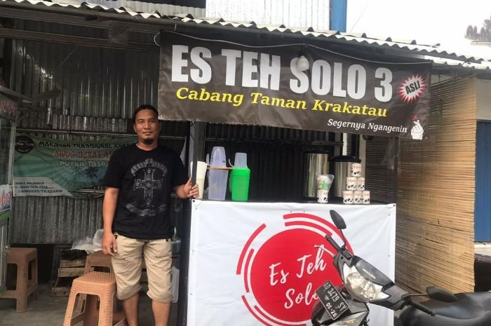 Es Teh Solo Pertama di Cilegon dan Serang, Konsisten Jaga Citarasa dengan Harga Murah 8 Es Teh Solo Pertama di Cilegon dan Serang, Konsisten Jaga Citarasa dengan Harga Murah