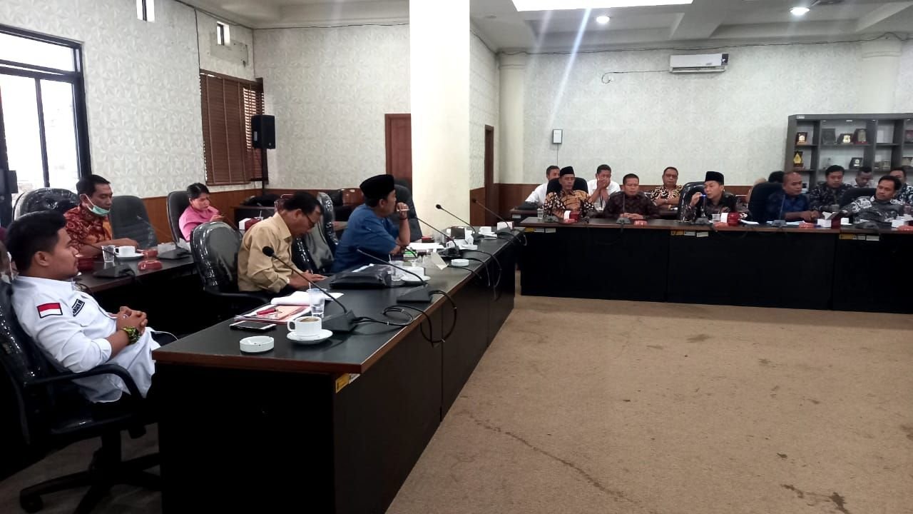 Catat Ini Lho... Kebutuhan Anggaran Pilkada Cilegon 2024 Rp 64 Miliar 1 Catat Ini Lho... Kebutuhan Anggaran Pilkada Cilegon 2024 Rp 64 Miliar