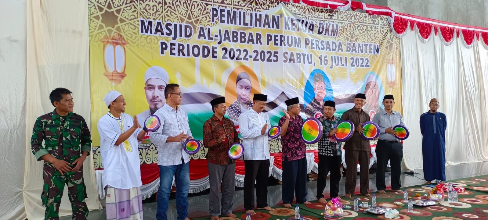 Unik! Pemilihan Ketua DKM di Kota Serang Digelar Seperti Pemilu 5 Unik! Pemilihan Ketua DKM di Kota Serang Digelar Seperti Pemilu