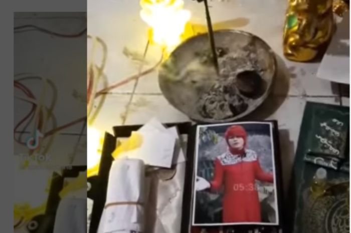 Dukun Bersertifikat Minta Bantuan Gaib untuk Kalahkan Pesulap Merah 8 Dukun Bersertifikat Minta Bantuan Gaib untuk Kalahkan Pesulap Merah