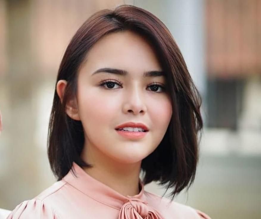 Begini Arti Adeus Yang Ditulis Amanda Manopo Dalam Caption Instagram, Kode Keluar Dari Ikatan Cinta? 2 Begini Arti Adeus Yang Ditulis Amanda Manopo Dalam Caption Instagram, Kode Keluar Dari Ikatan Cinta?