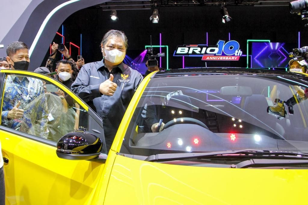 Airlangga Resmi Buka GIIAS 2022, Kendaraan Listrik Banyak di Pamerkan Tahun Ini