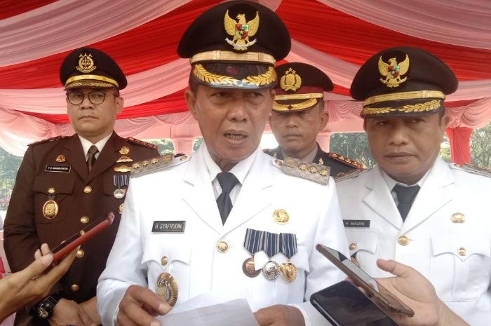 Walikota Serang: HUT RI ke-77 Momentum Pulihkan Pertumbuhan Ekonomi Masyarakat 1 Walikota Serang: HUT RI ke-77 Momentum Pulihkan Pertumbuhan Ekonomi Masyarakat