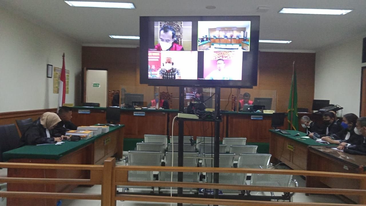 Hakim Tolak Bebaskan Pejabat Kilang Pertamina Balongan