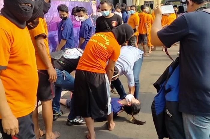 Wow! Gadis Muda di Banten Kendalikan Judi Beromzet Rp3,9 Miliar per Hari