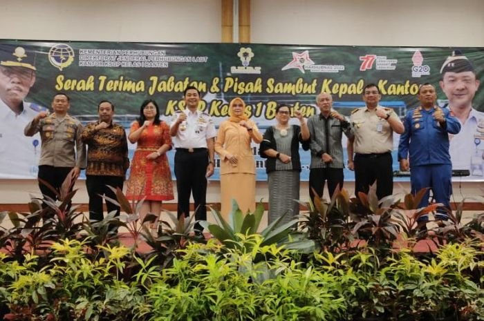 Berganti Nakhoda, Arus Mudik Jadi Fokus Kepala KSOP Banten yang Baru 1 Berganti Nakhoda, Arus Mudik Jadi Fokus Kepala KSOP Banten yang Baru