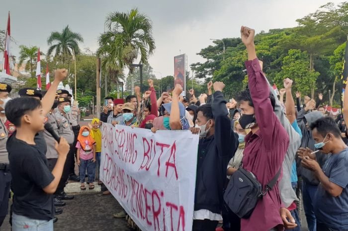 Didemo Pedagang, Penertiban Pasar Cimol di Kabupaten Serang Tetap Lanjut