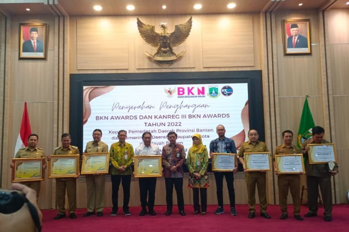 7 Daerah di Banten Dapat Penghargaan dari BKN, Kabupaten Pandeglang Tak Kebagian 1 7 Daerah di Banten Dapat Penghargaan dari BKN, Kabupaten Pandeglang Tak Kebagian