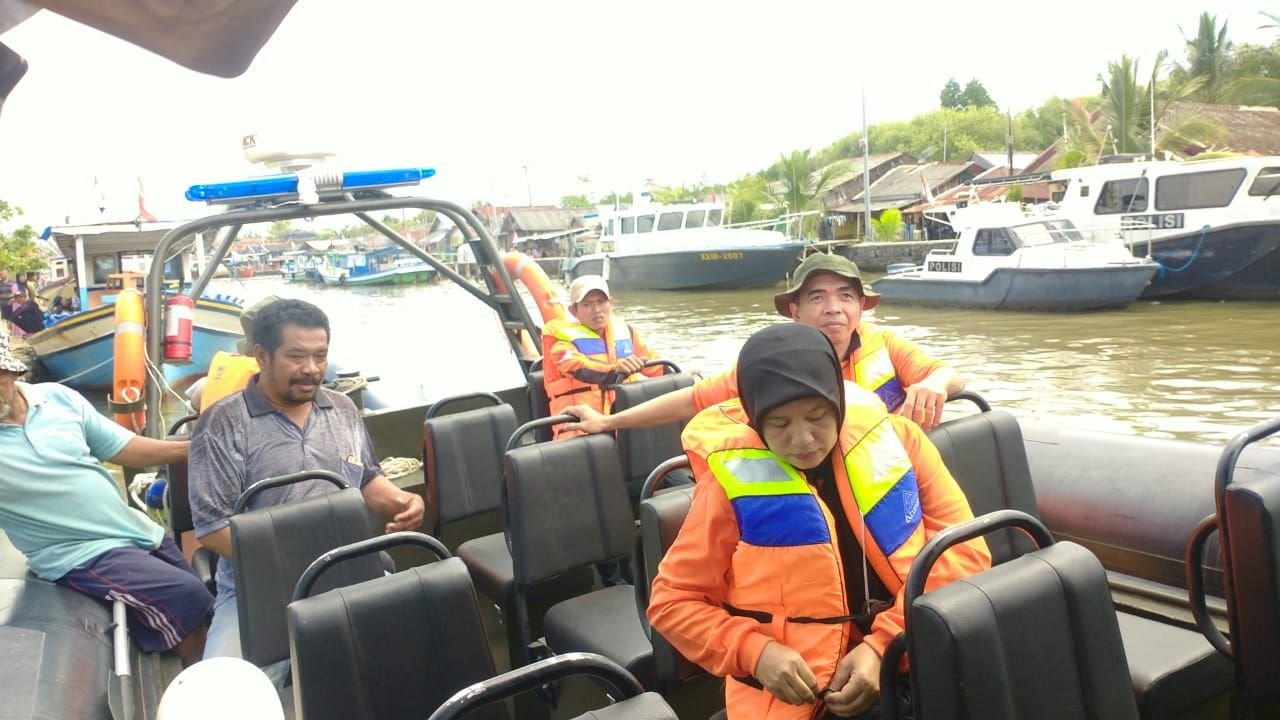 Nelayan Karangantu Hilang Misterius usai Jatuh dari Perahu