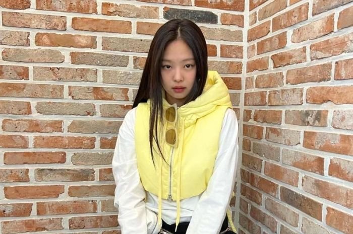 Usai Foto V BTS Bersama Jennie BLACKPINK Beredar, ARMY dan BLINK Meradang hingga Sentil Agensi