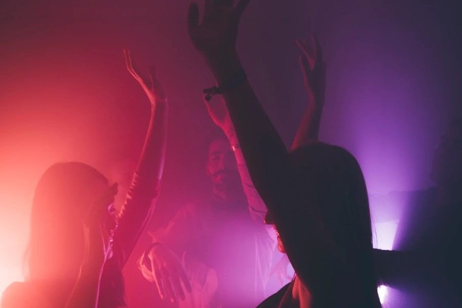 Wanita ini Jadi Pemuas Nafsu Lelaki di Bali, Demi Membiayai Keluarga