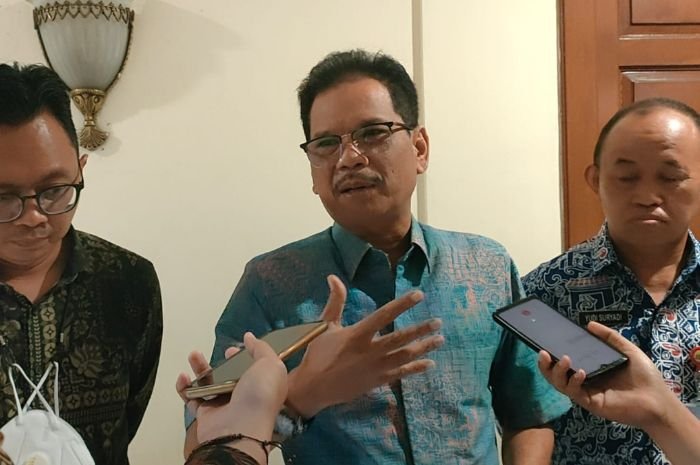 Tekan Inflasi, Sekda Kota Serang Nanang Saefudin Ajak Warga Tanam Cabai di Pekarangan