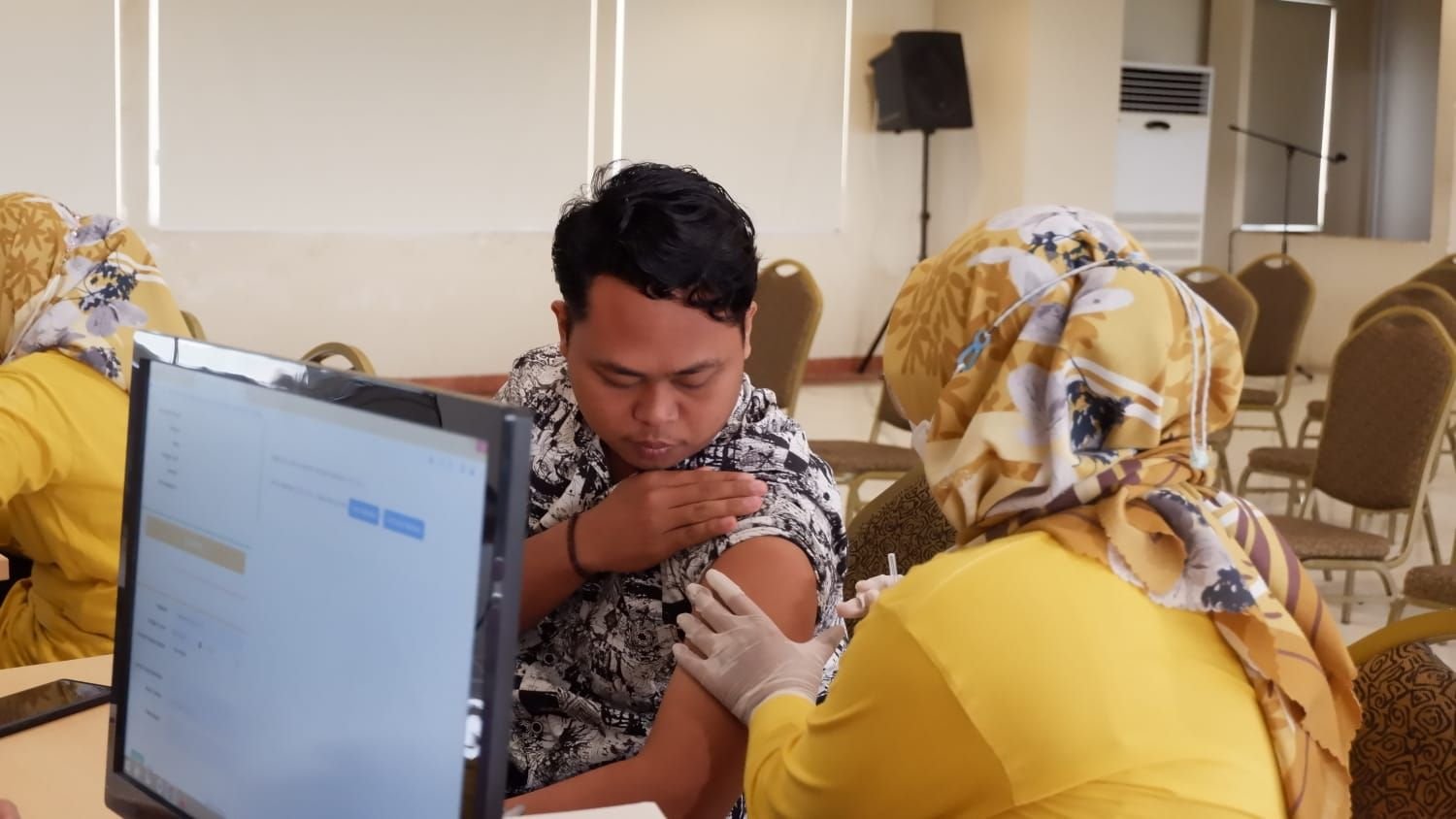 Unsera Klaim Semua Dosen, Staf, dan Mahasiswa Sudah Diberi Vaksin Booster Covid-19 1 Unsera Klaim Semua Dosen, Staf, dan Mahasiswa Sudah Diberi Vaksin Booster Covid-19