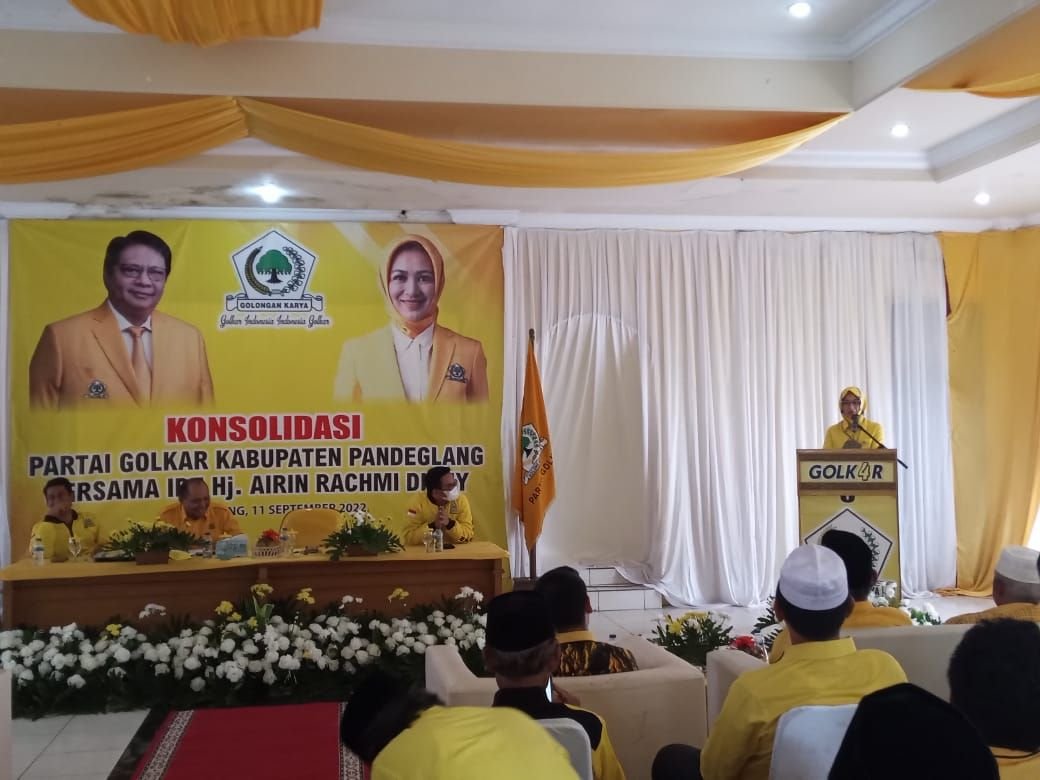 Partai Golkar Pandeglang Bulat Dukung Airin Rachmi Diany Jadi Calon Gubernur Banten 1 Partai Golkar Pandeglang Bulat Dukung Airin Rachmi Diany Jadi Calon Gubernur Banten