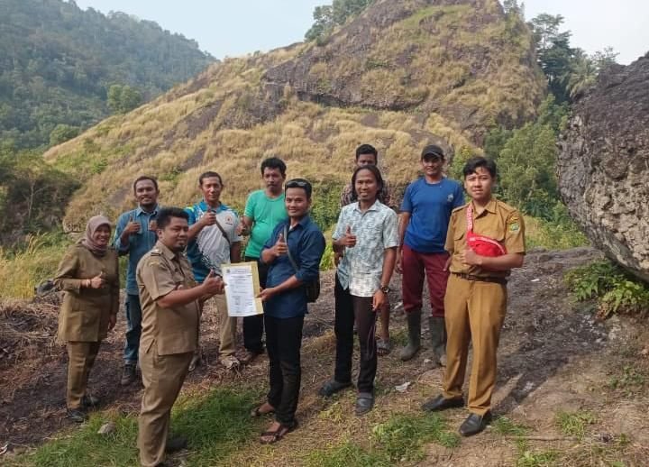 Miliki View Laut yang Eksotis, Kelurahan Mekarsari Cilegon Kembangkan Wisata Bukit Ciporong 1 Miliki View Laut yang Eksotis, Kelurahan Mekarsari Cilegon Kembangkan Wisata Bukit Ciporong